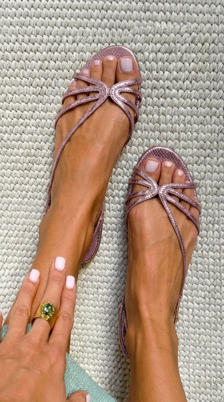 Sandra - Sandalias Doradas Elegancia de Verano