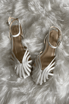 Gia - Sandalias Doradas Joya