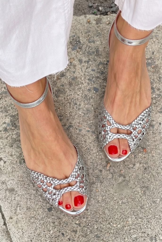 Jolina - Sandalias Doradas Tejidas