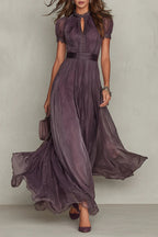 VESTIDO LARGO MORADO CON ESCOTE EN FORMA DE LÁGRIMA