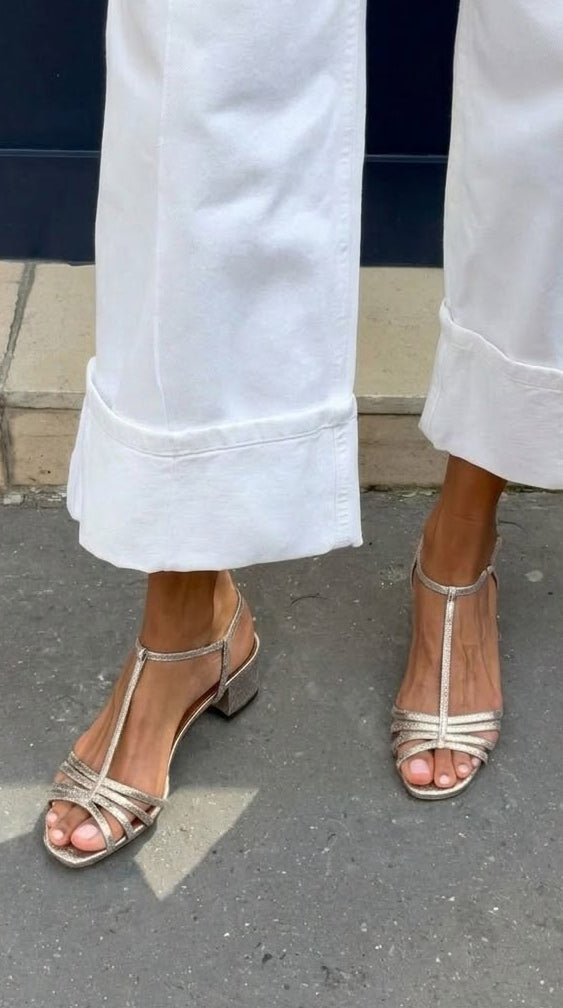 Marisa - Sandalias Doradas Elegancia Diaria