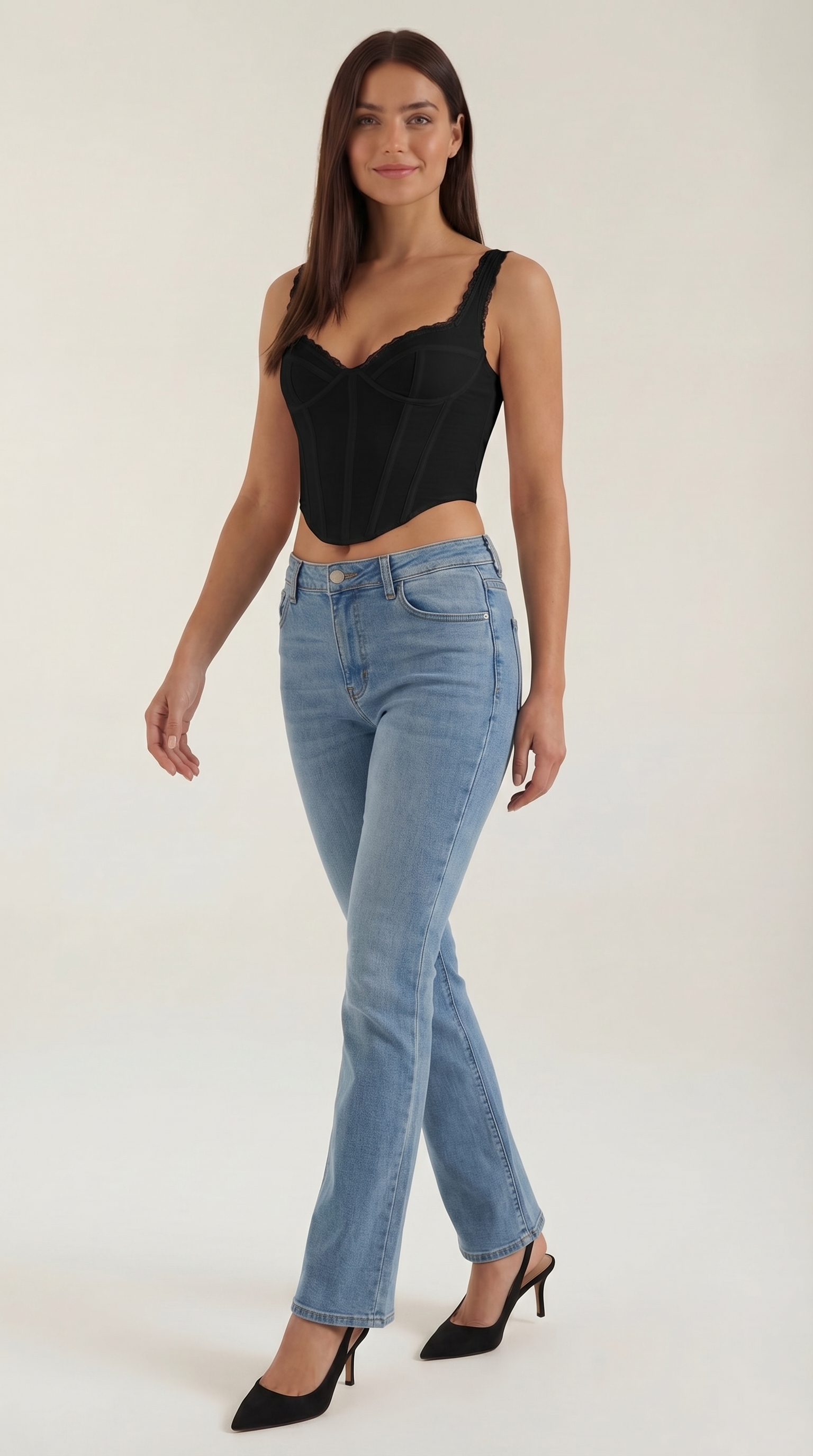 Lujoso Top Freya con Detalles de Encaje