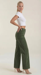 Allison Weite Pantalones de Pana