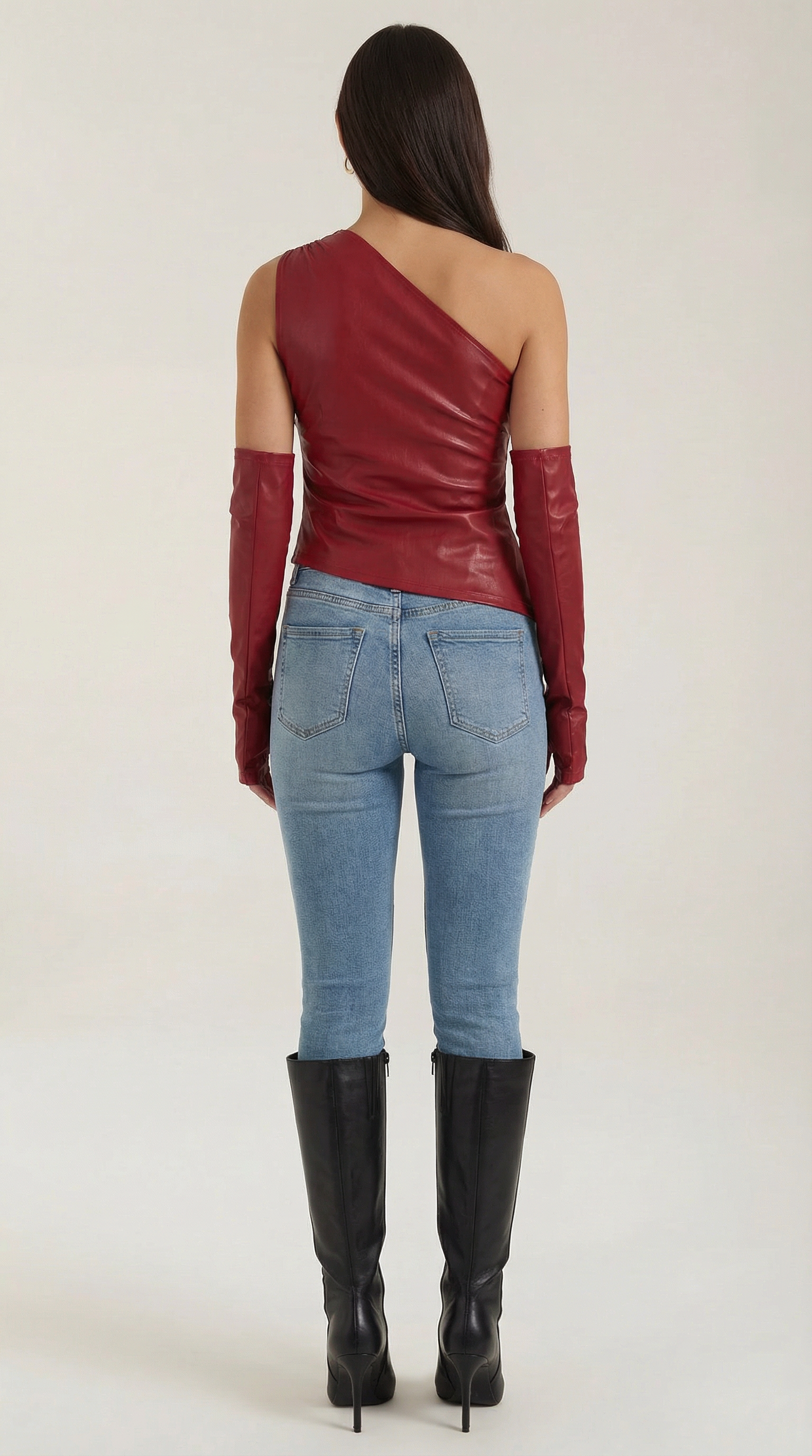 Top Ulyssa de Hombros Descubiertos