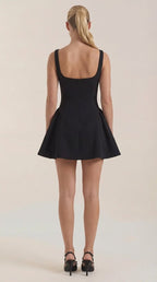 Vestido Corto Plisado Dixie