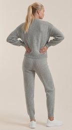Conjunto Lounge Mavis Strick con Cuello Alto